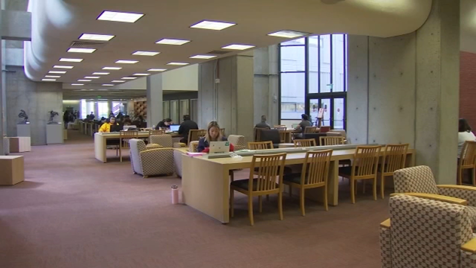 Watching Your Wallet: Creating a college student budget