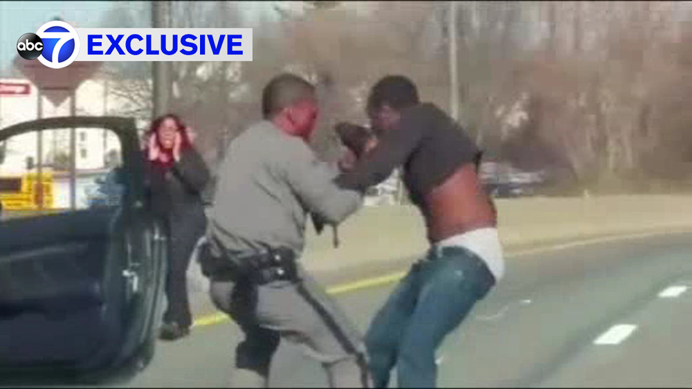 State trooper dragged during traffic stop in Hempstead
