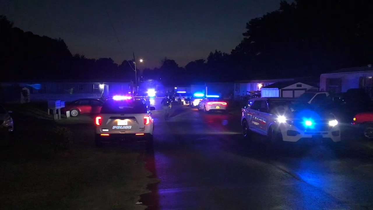 1 dead, 2 injured in Fayetteville shooting