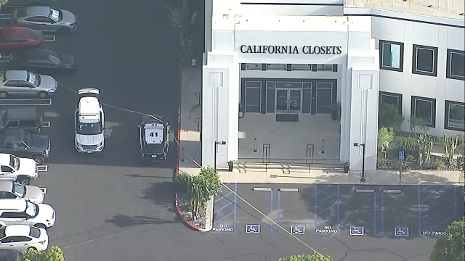 Shooting outside California Closets store in Huntington Beach injures 1