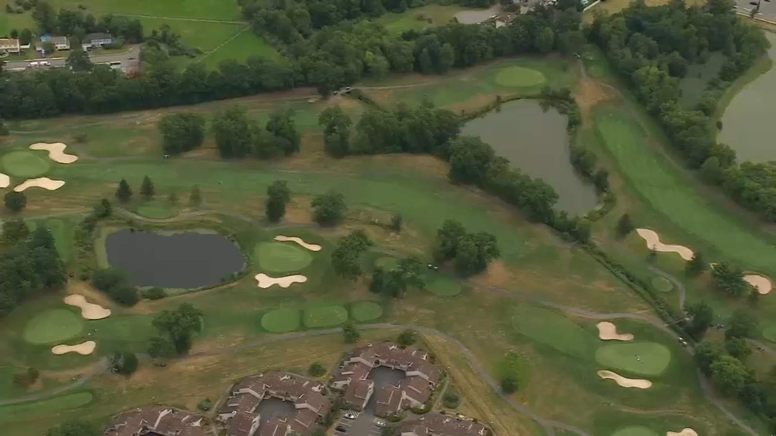 Damn… : r/golf, image size:1600x900