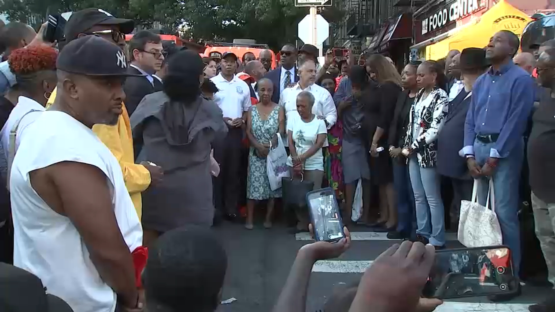 Vigil held for victims of deadly Brooklyn lounge shooting