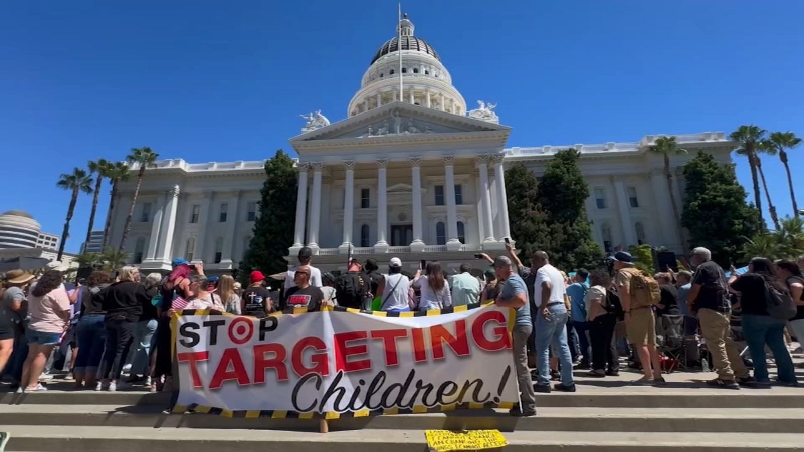 Hundreds rally against CA bill that would allow short-term guardianship for children of immigrants