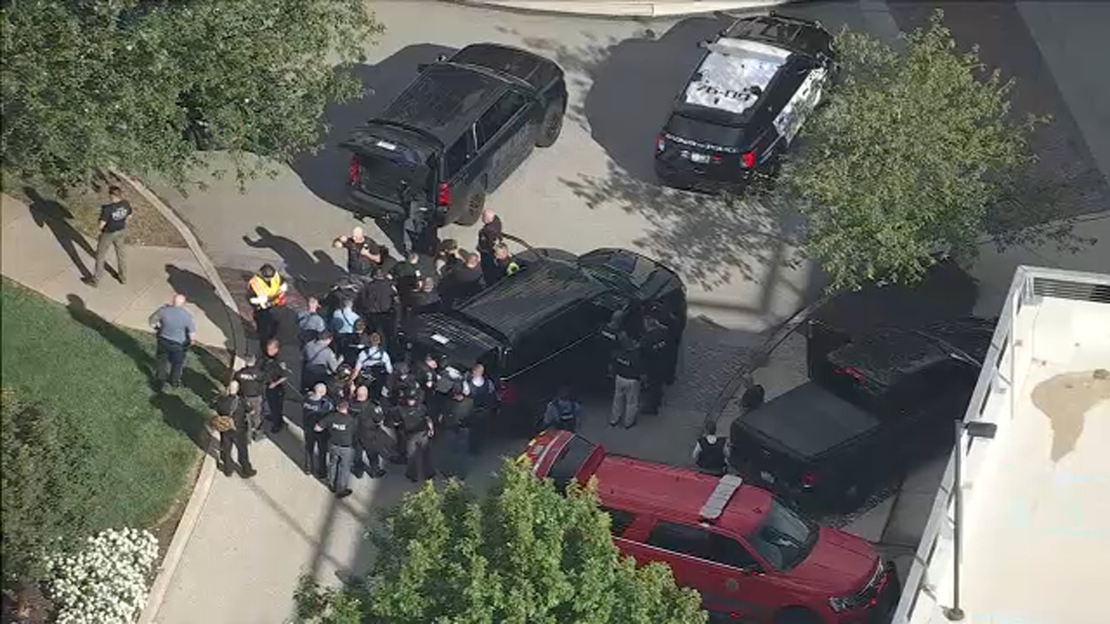 Villanova University issues alert for possible active shooter | Live Coverage