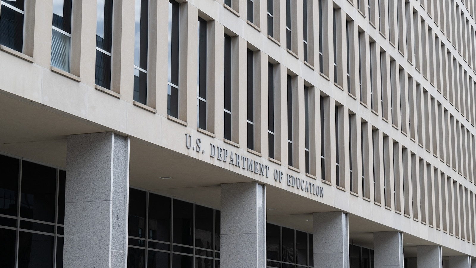 Ed Dept. pulls guidance on English learning