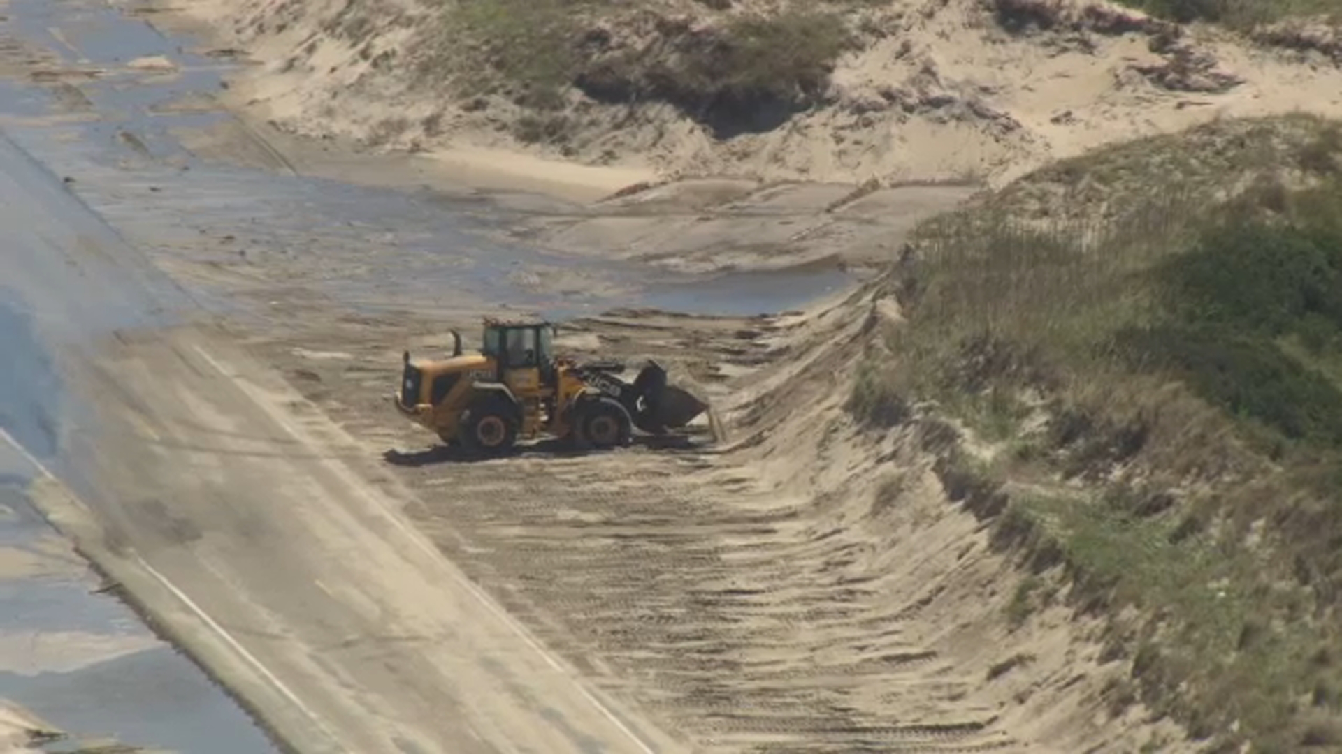 Tracking Hurricane Erin: NC coastline battered, parts of NC12 shutdown