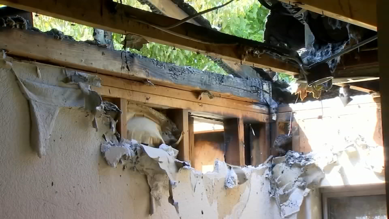 2 families displaced following duplex fire in central Fresno, officials ...