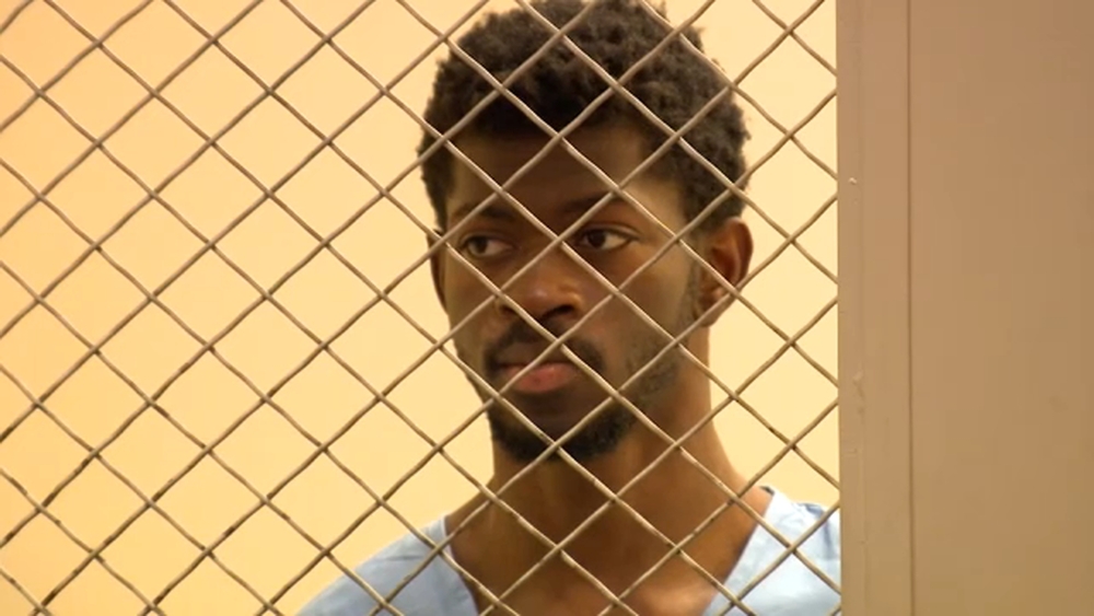 Rapper Lil Nas X pleads not guilty to battery against police officer following bizarre Studio City arrest - ABC7 Los Angeles