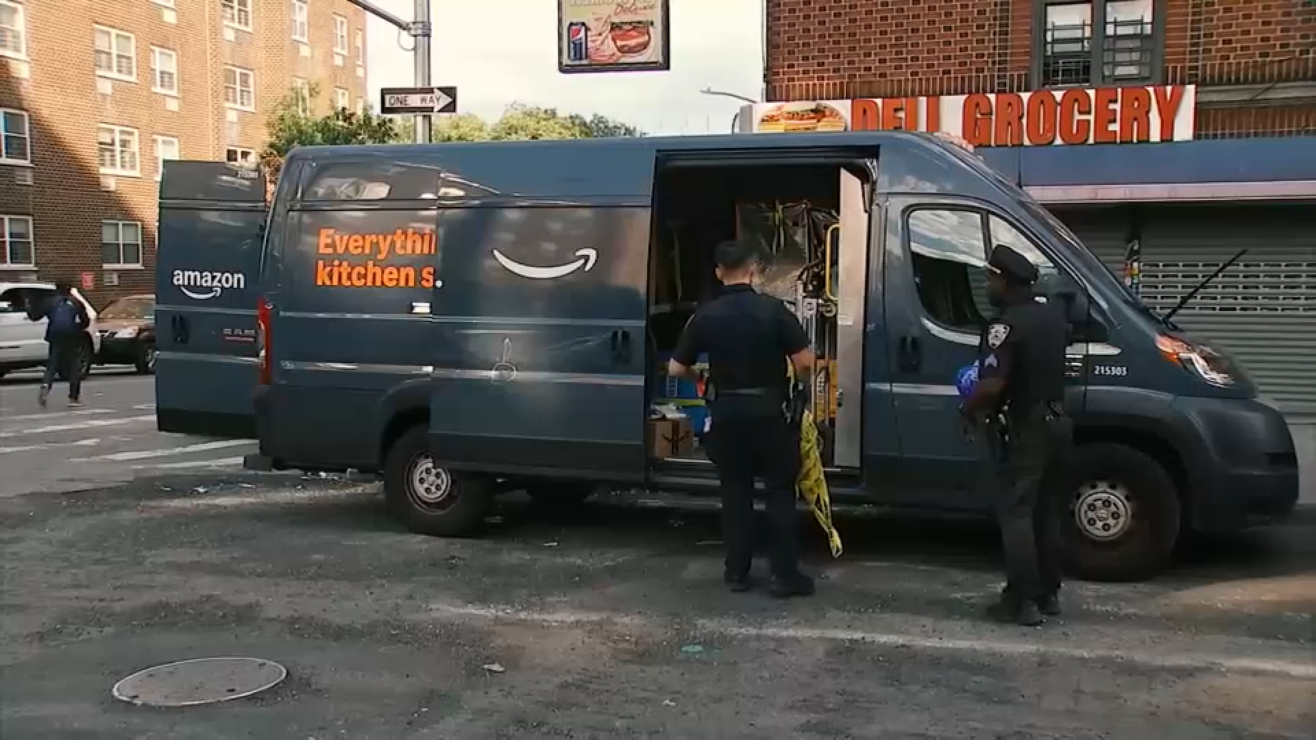 4 separate Bronx shootings leave 2 people dead, Amazon delivery driver injured