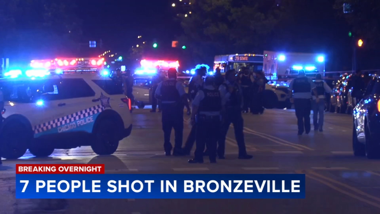 7 shot in Bronzeville drive-by, police say