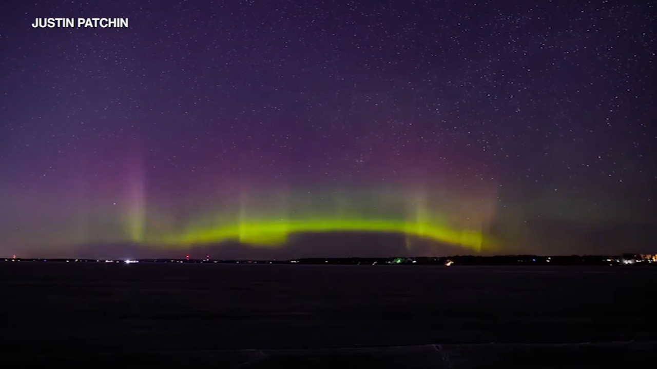 Northern lights may be visible in Illinois, Wisconsin, Michigan Monday