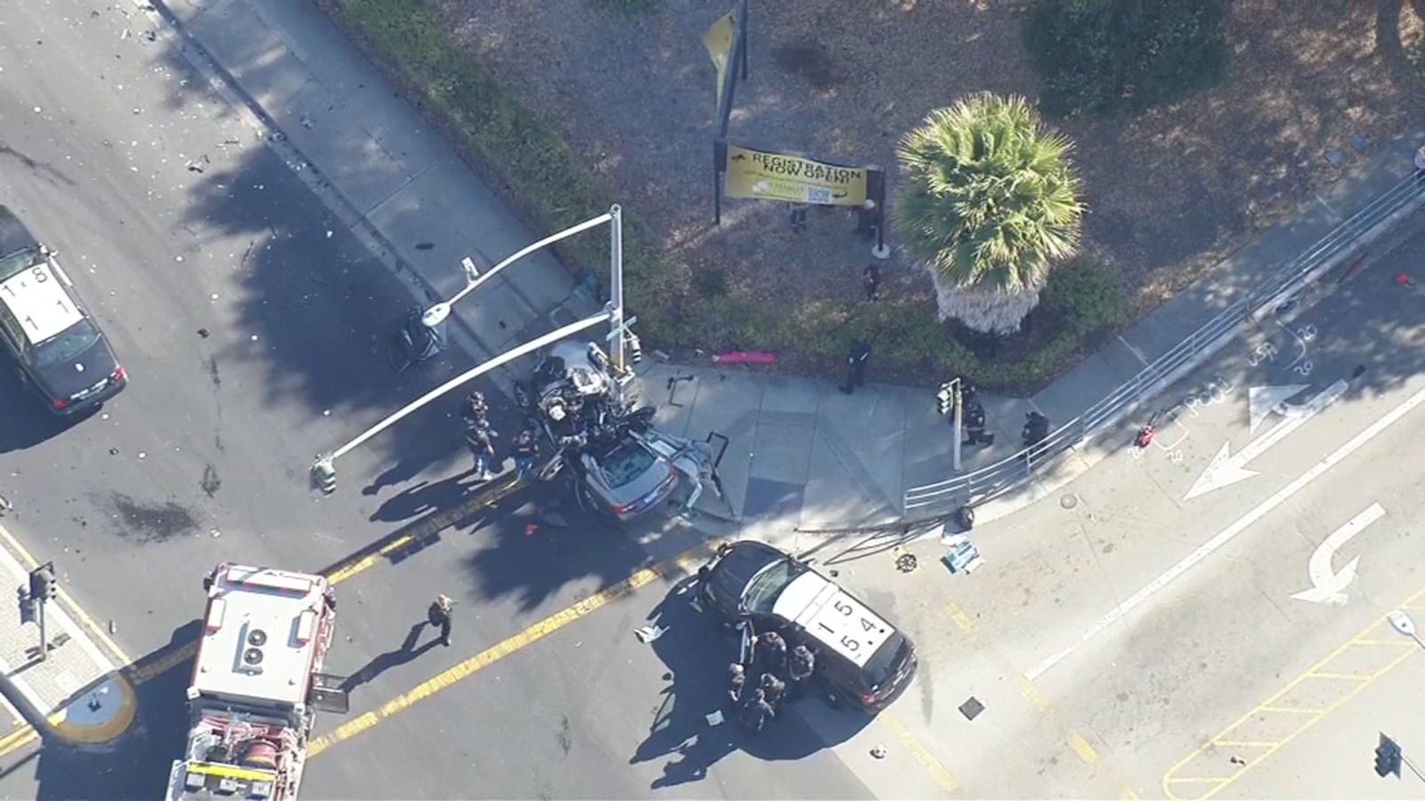 At least 3 injured after Oakland police chase ends in crash in Hayward