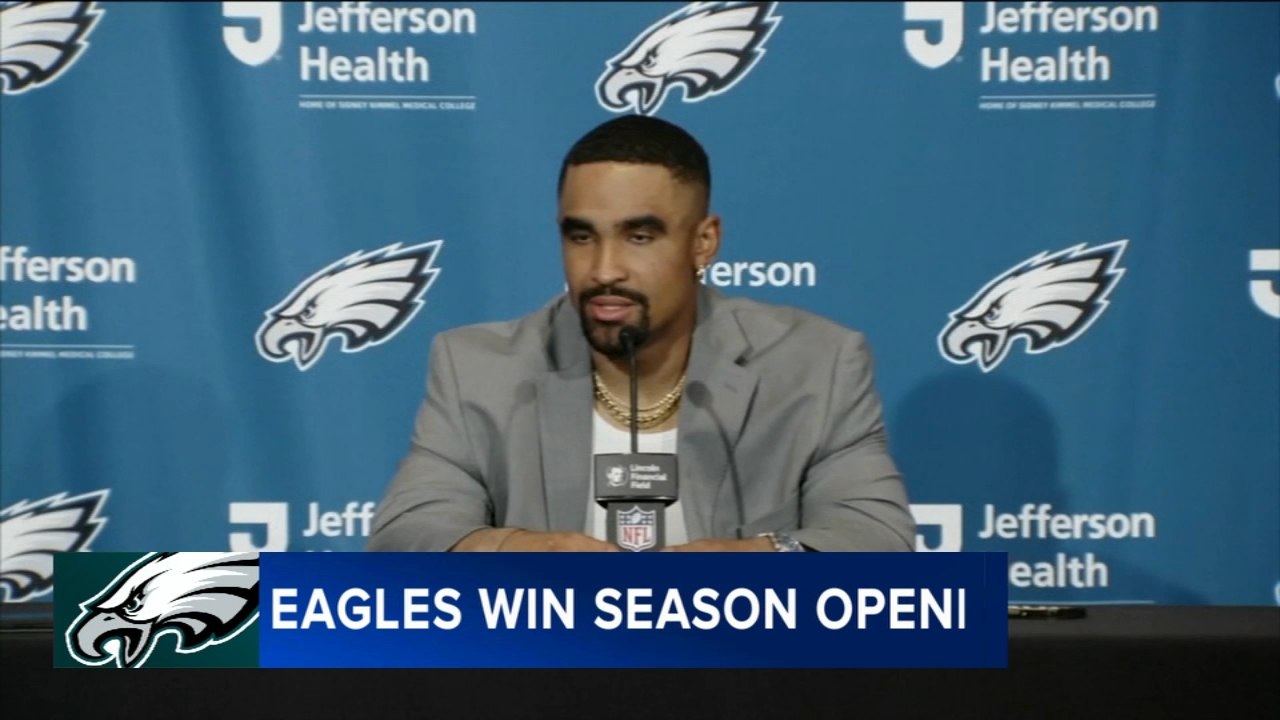 Reaction after Jalen Carter ejected from Eaglesgame for spitting