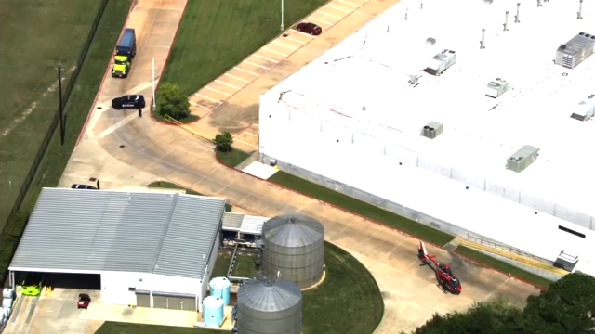 Worker shot outside Missouri City factory, company says