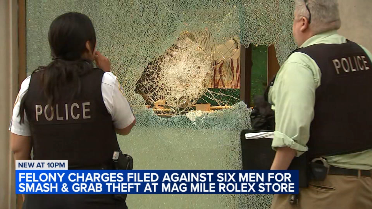 6 charged after smash-and-grab theft at Rolex store on Mag Mile