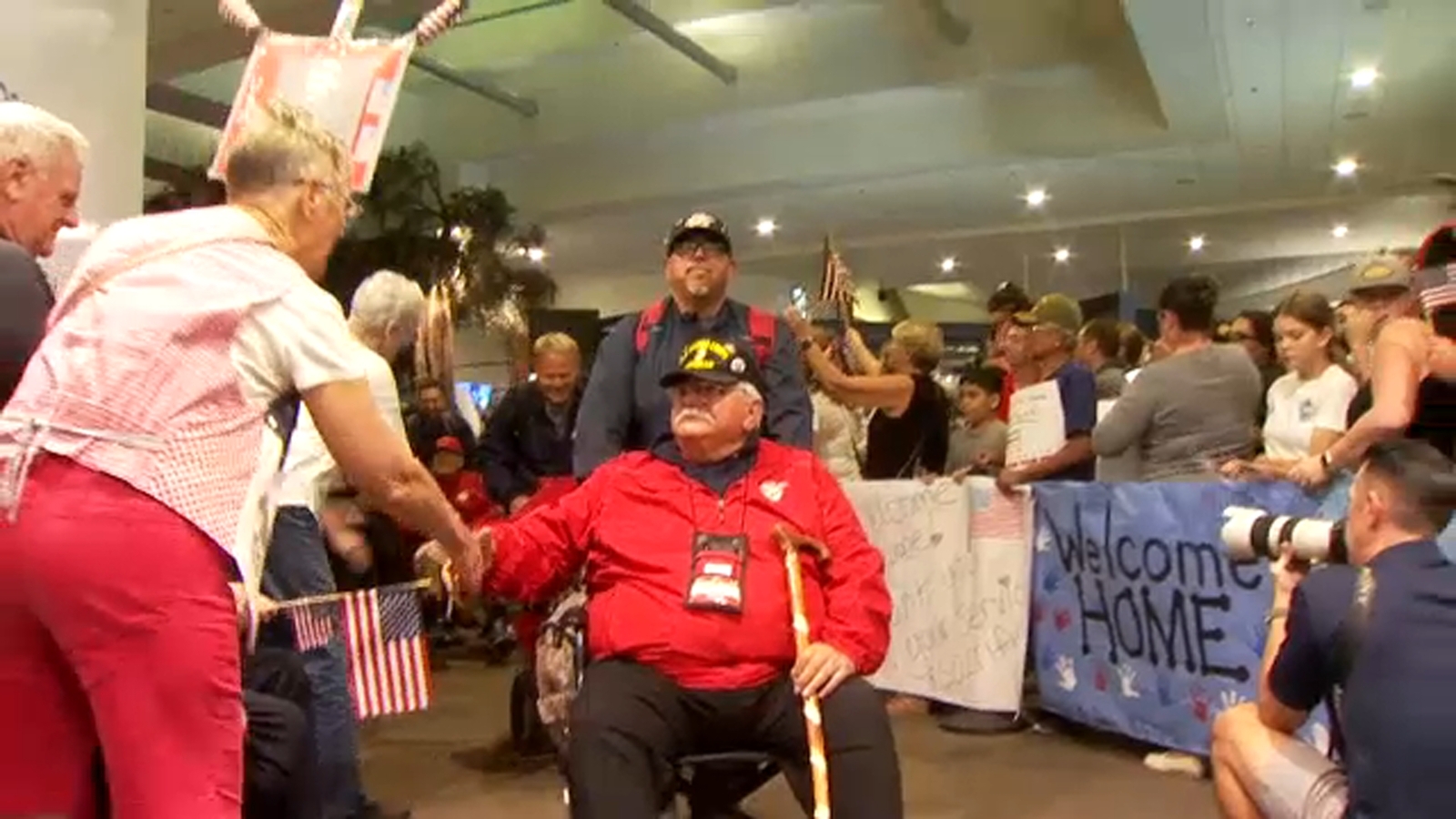 Over 70 veterans part of 32nd Central Valley Honor Flight