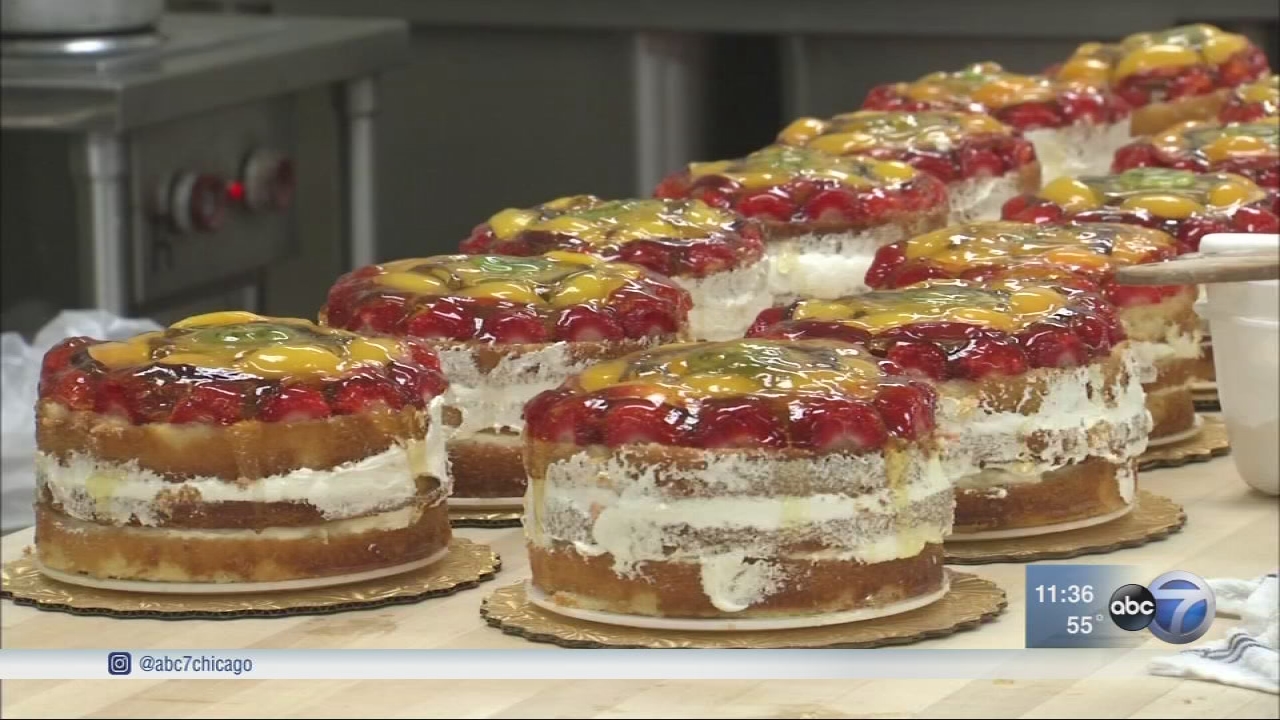 Customers flock to Swedish Bakery