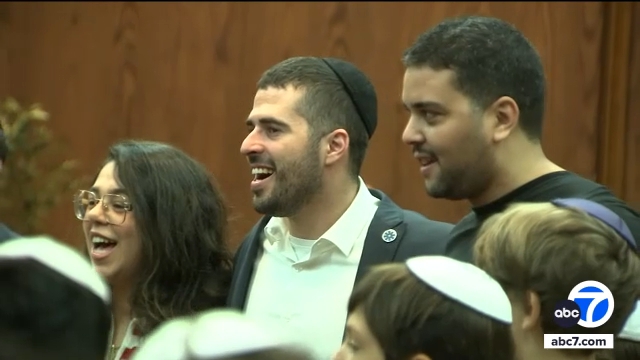 Jewish-Muslim interfaith gathering held at Sinai Temple in Westwood 