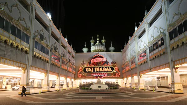 Former Trump Taj Mahal being sold to Hard Rock Cafe owners