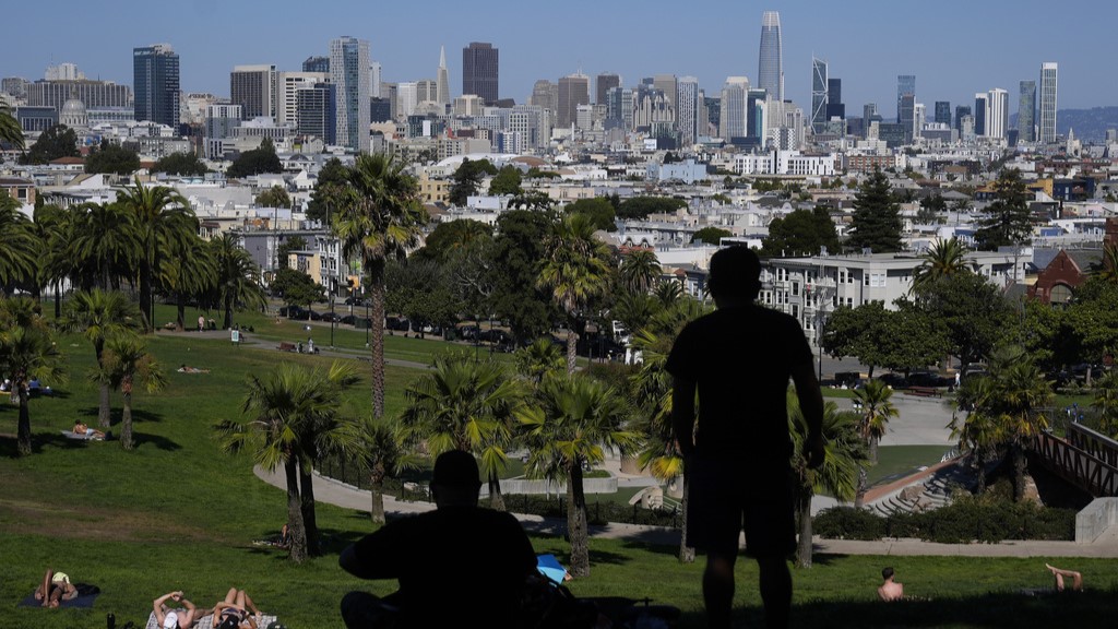 17821358 091525 kgo ap dolores park img