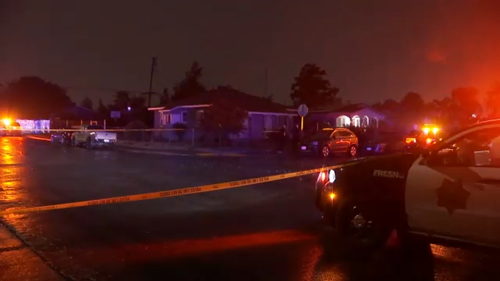 2 hospitalized after shooting in Pinedale, police say