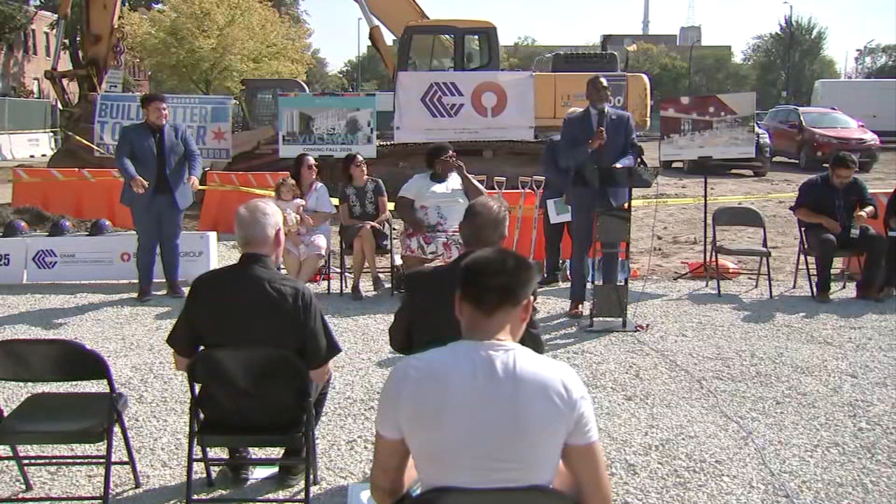 Chicago Mayor Johnson speaks at Casa Yucatan groundbreaking