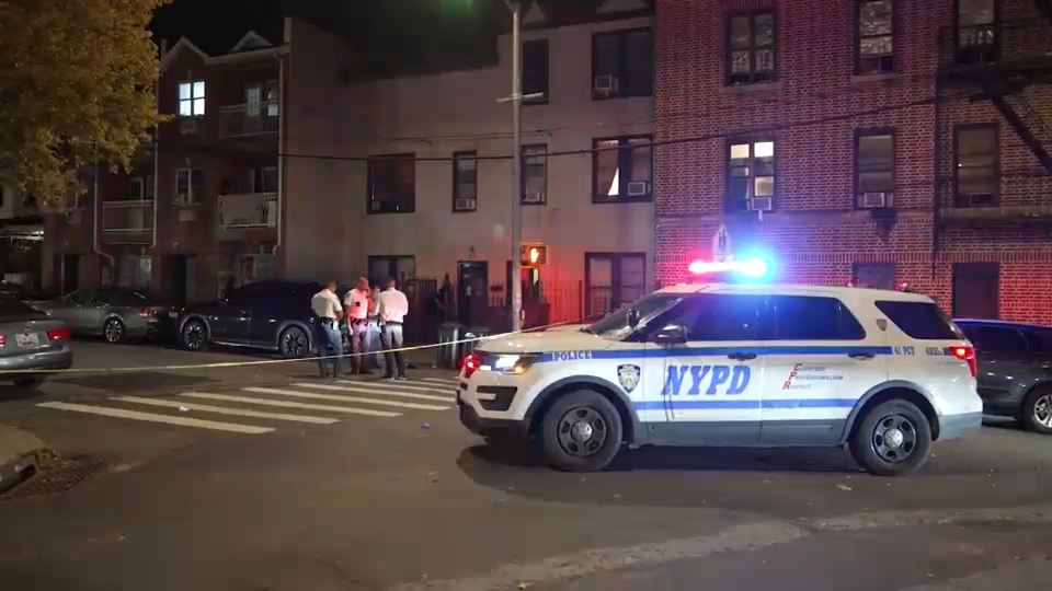 Suspect wanted after man shot and killed in the Bronx