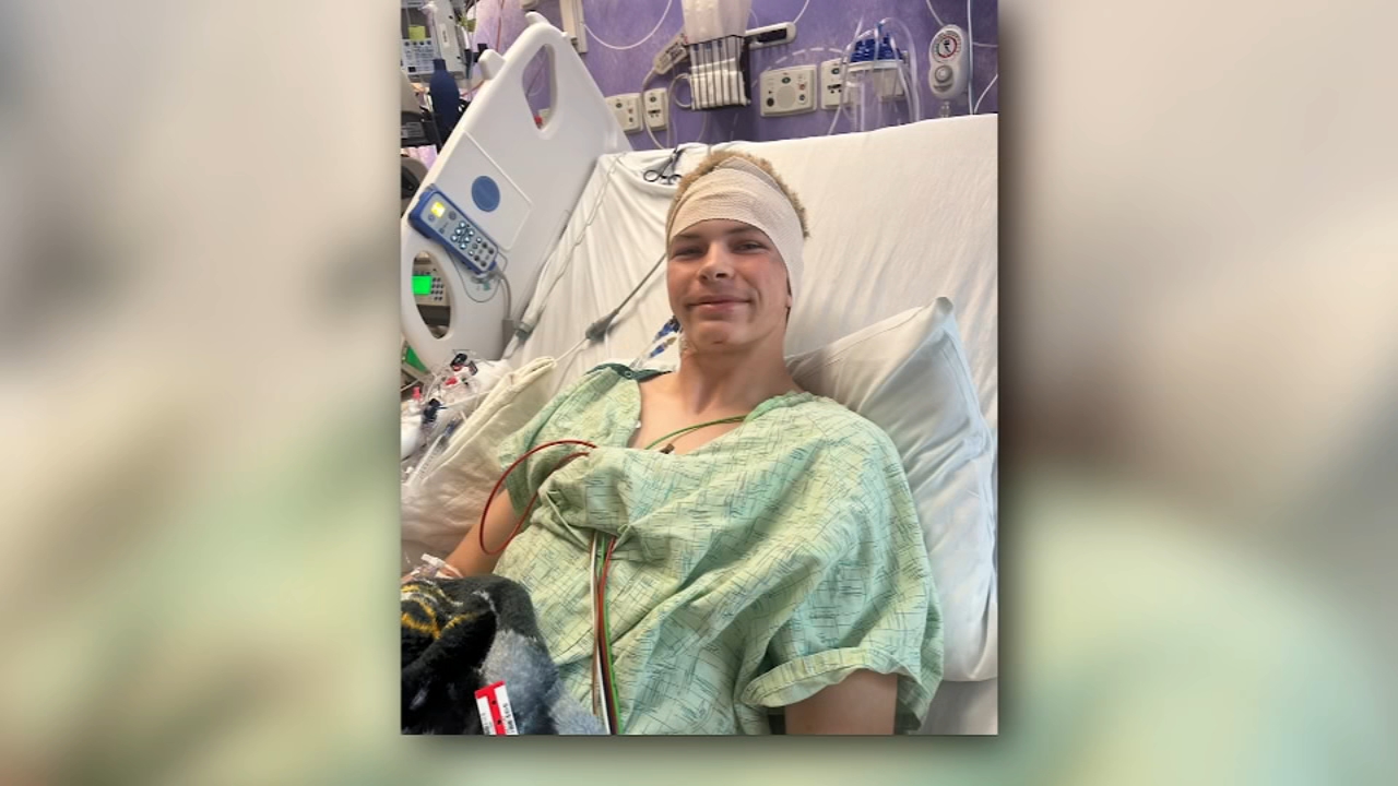 Five months after collapsing at a spring track meet, 15-year-old Nate Bentley is back under the Friday night lights.