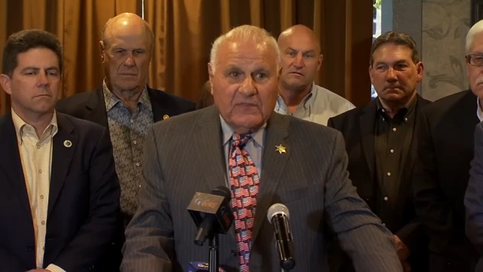 Memorial service for former Fresno County Sheriff Steve Magarian