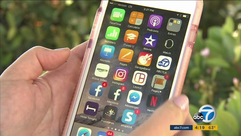 Study tries to determine if social media creates loneliness