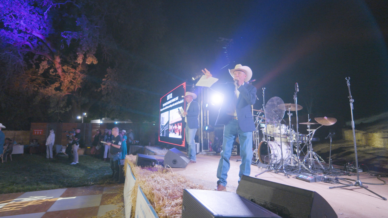Harvest STOMP raises millions to support Napa Valley's grapegrowers and farmworkers