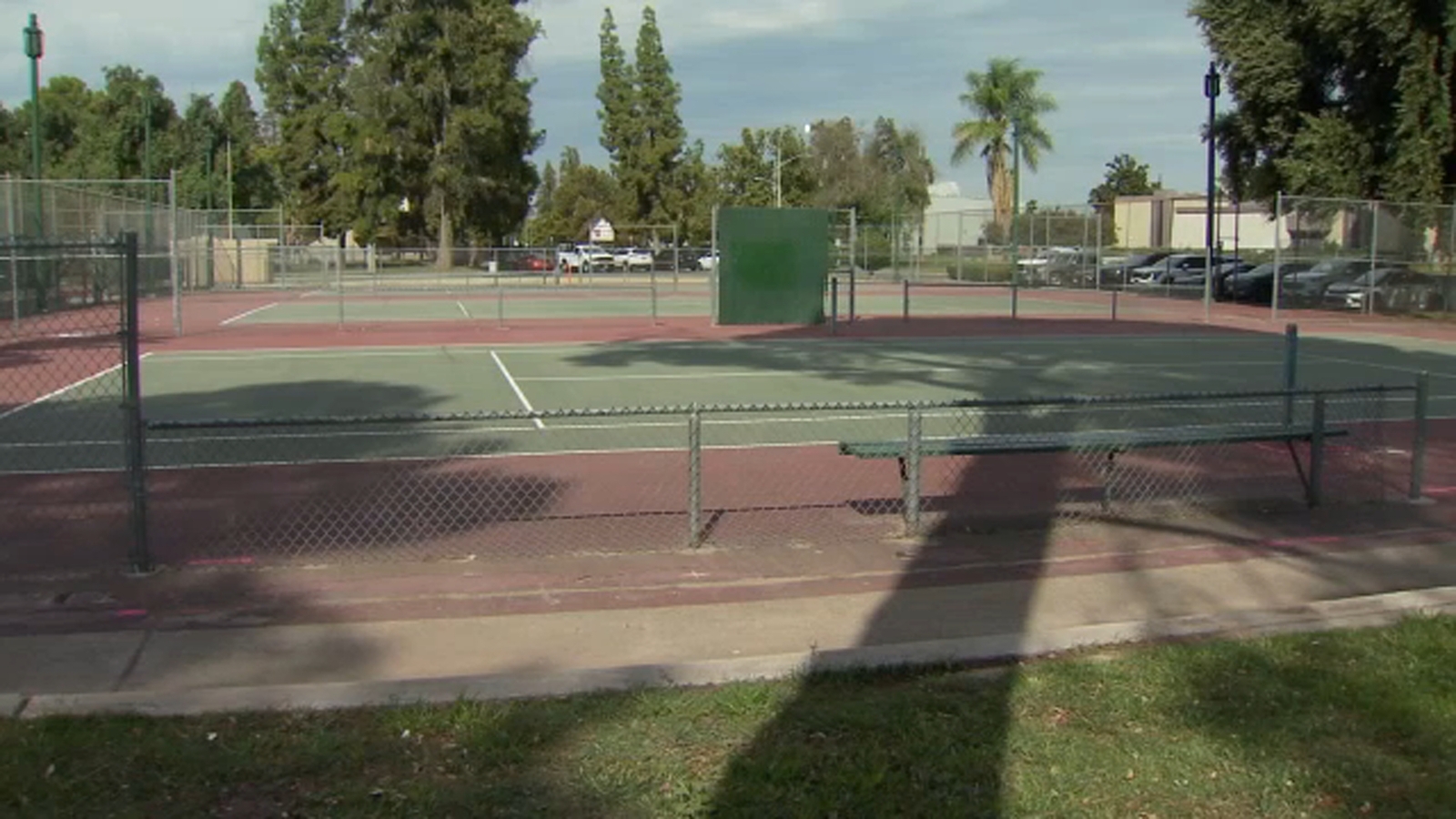 Multiple Cities Expand Pickleball Facilities Amid Growing Popularity