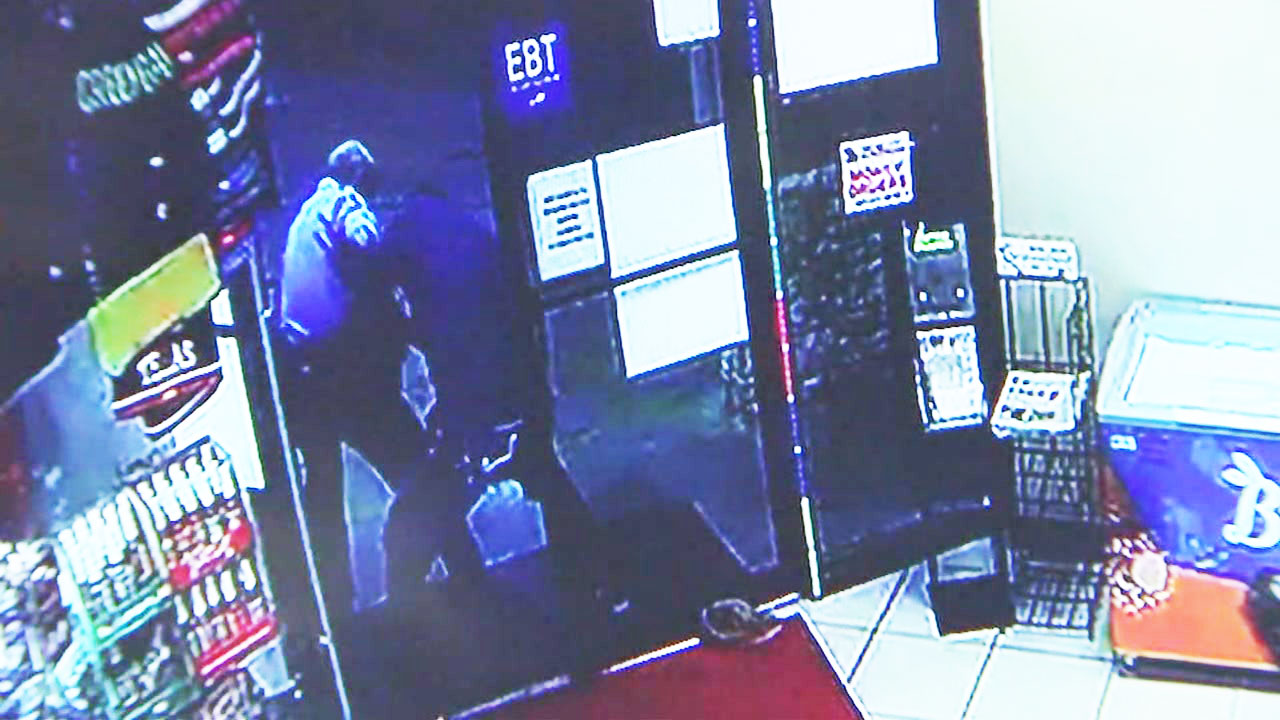 FIRST ON 13: Security guard fights off would-be robber