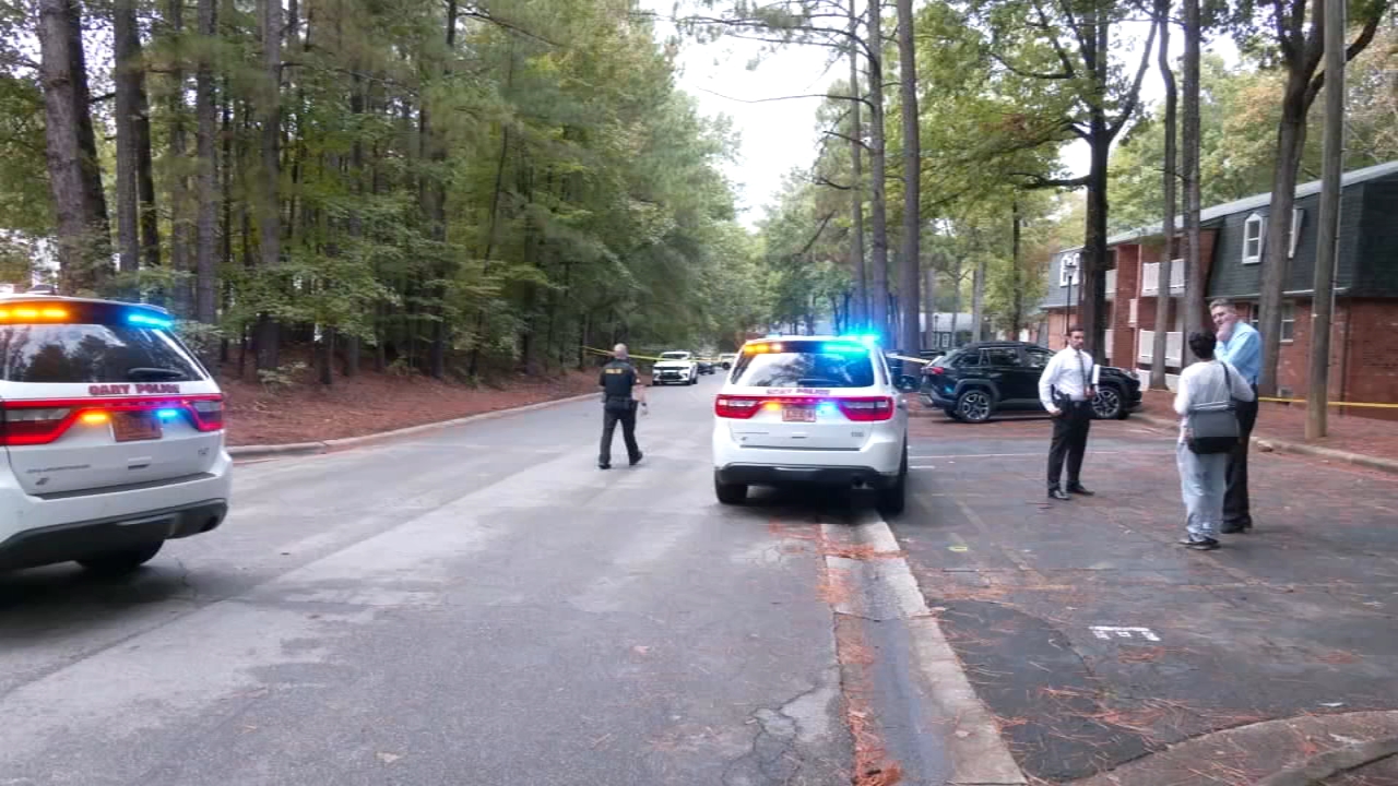 Man injured in Cary shooting: police