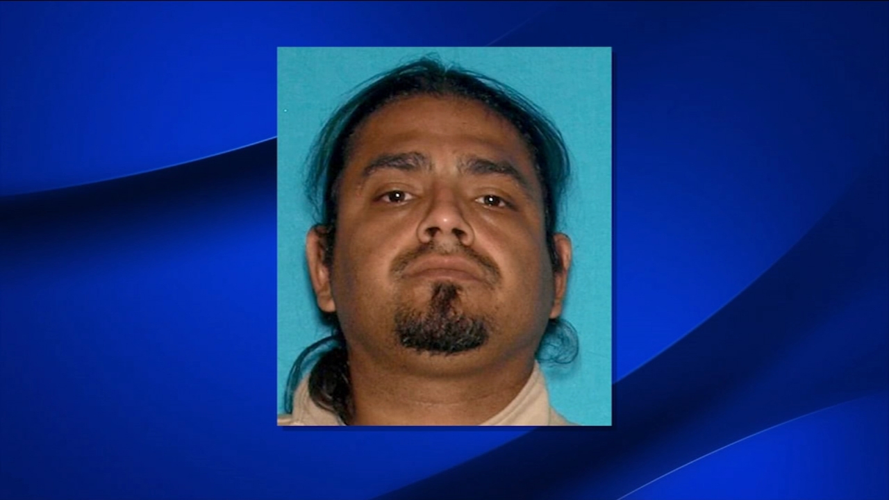 Man killed in southeast Fresno stabbing identified, 3 suspects wanted