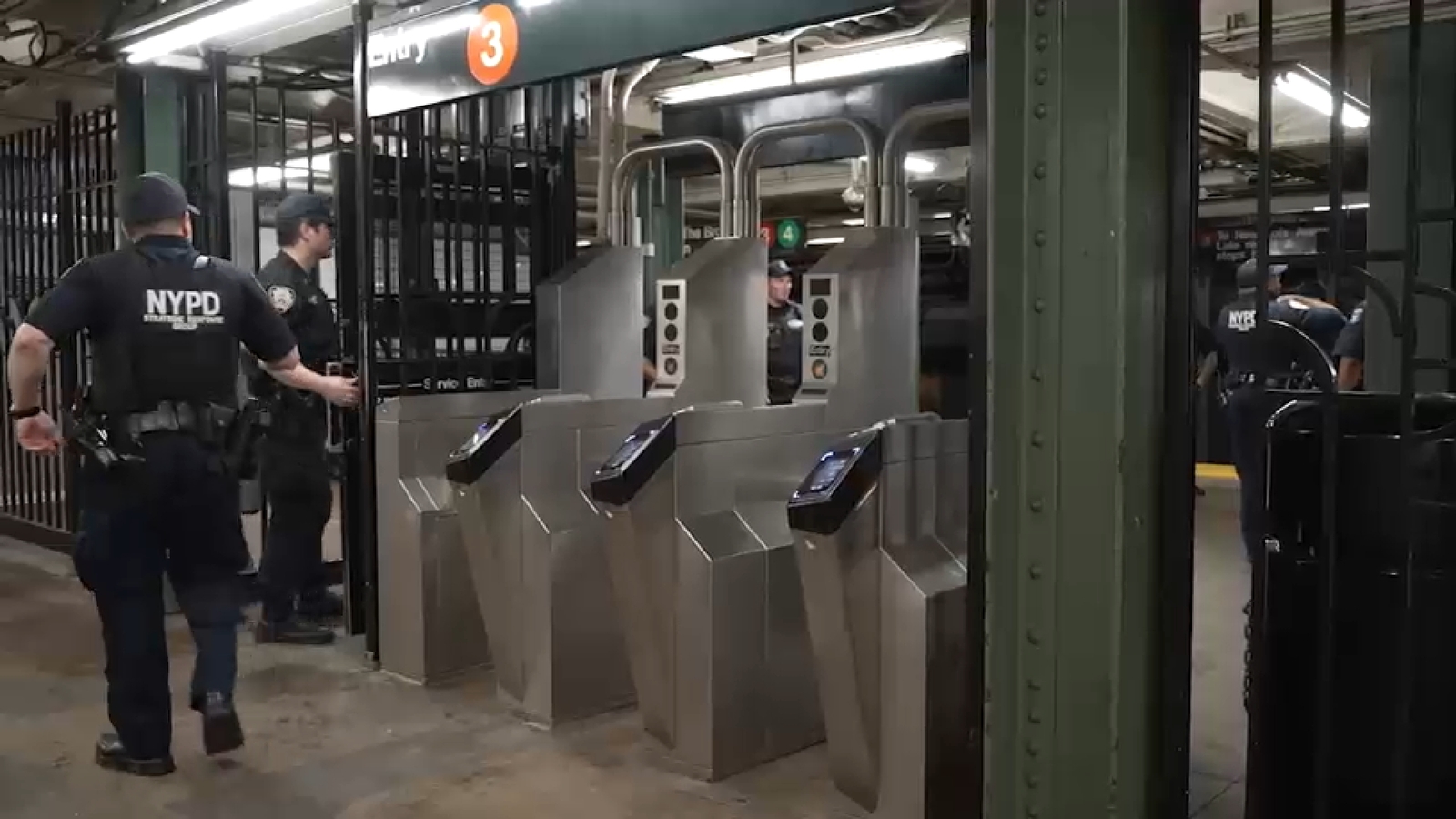 MTA worker slashed in neck at Nostrand Ave. station in Brooklyn, NYC as ...