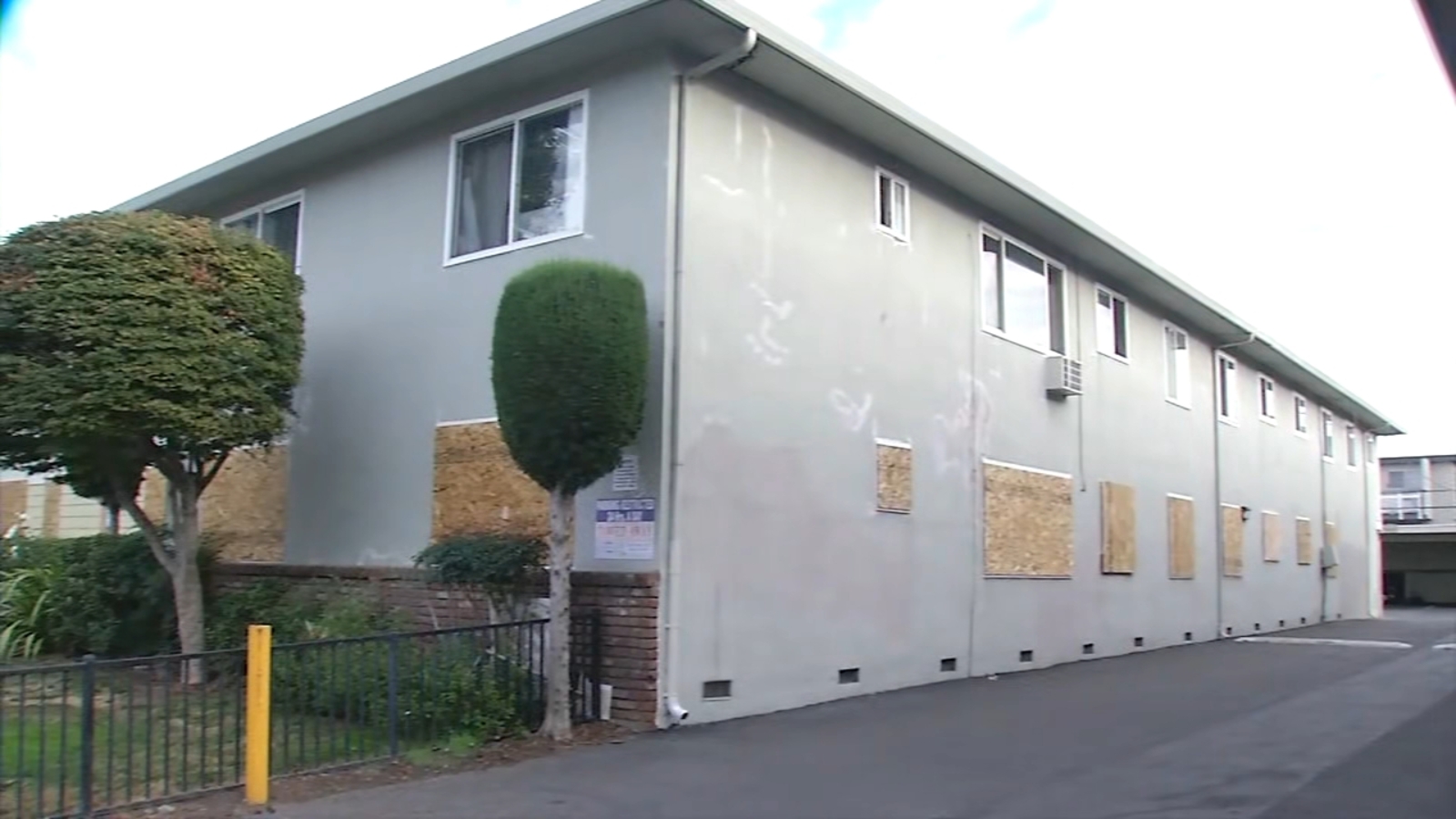 San Jose residents search for housing after apartment fire