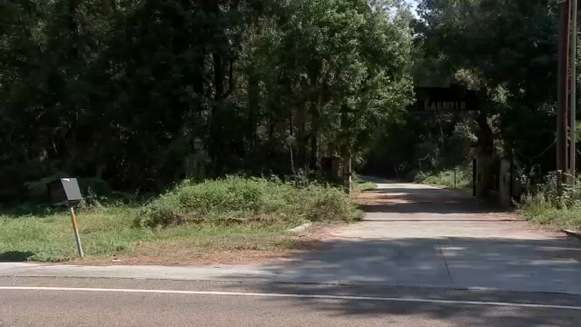 No charges filed yet in Liberty Co. near-drowning case that left mom and 3 kids hospitalized: LCS