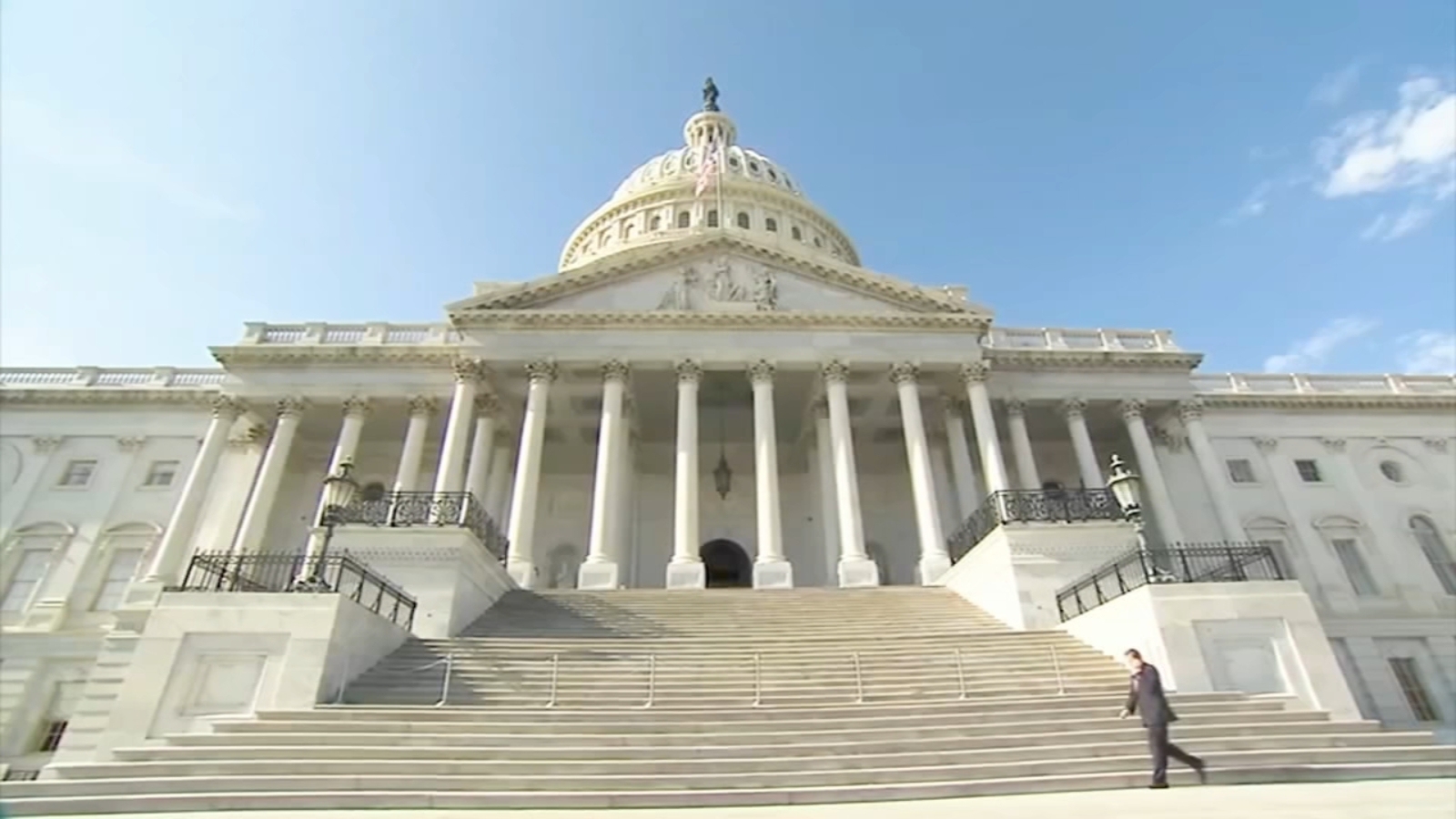 How 1st day of federal government shutdown impacted Bay Area airports, parks and federal employees