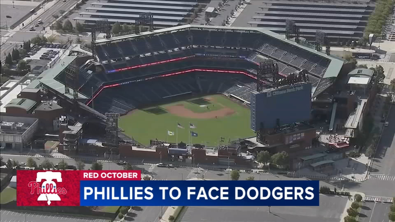 Phillies hold Red October bus tour ahead of playoffs