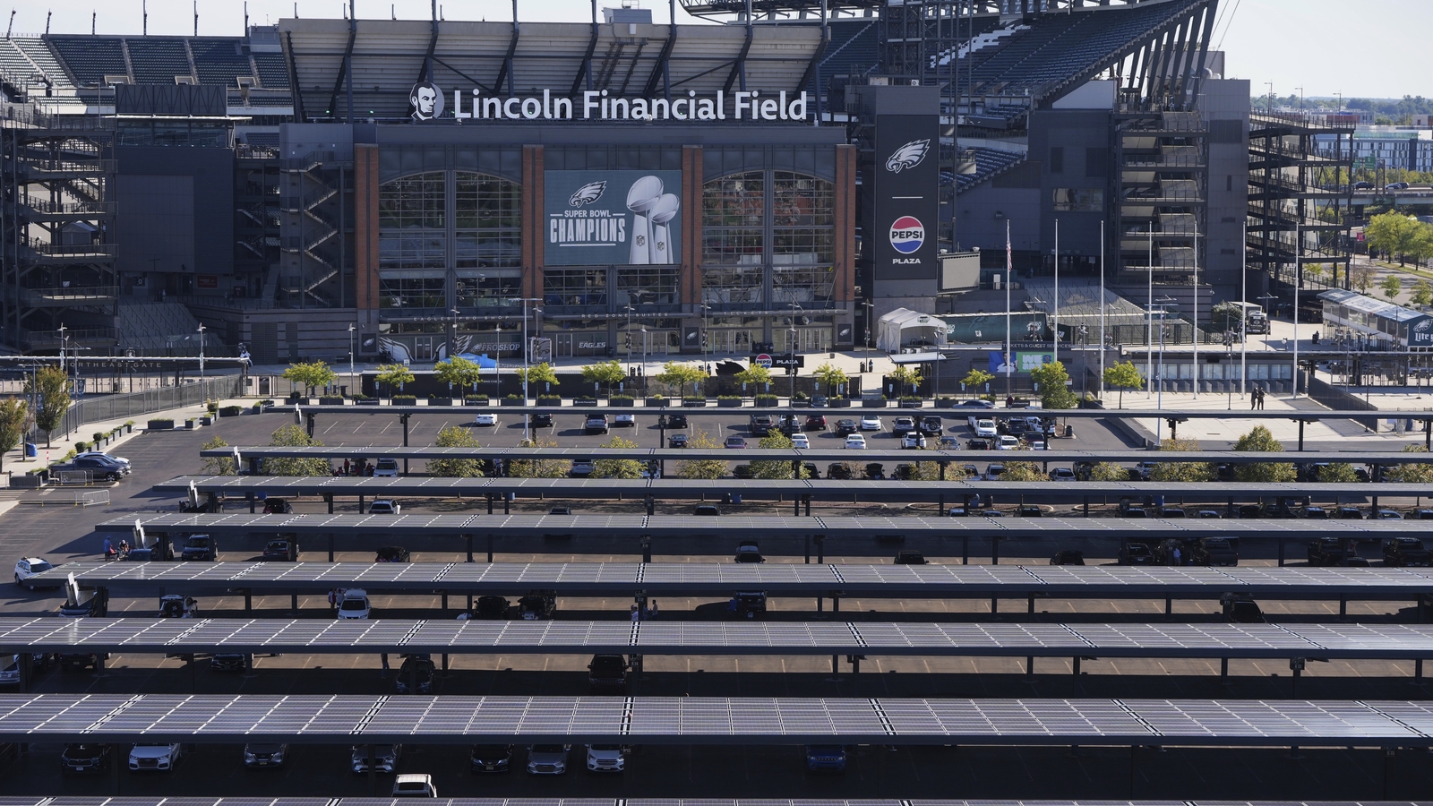Lincoln Financial Field leads NFL in green efforts