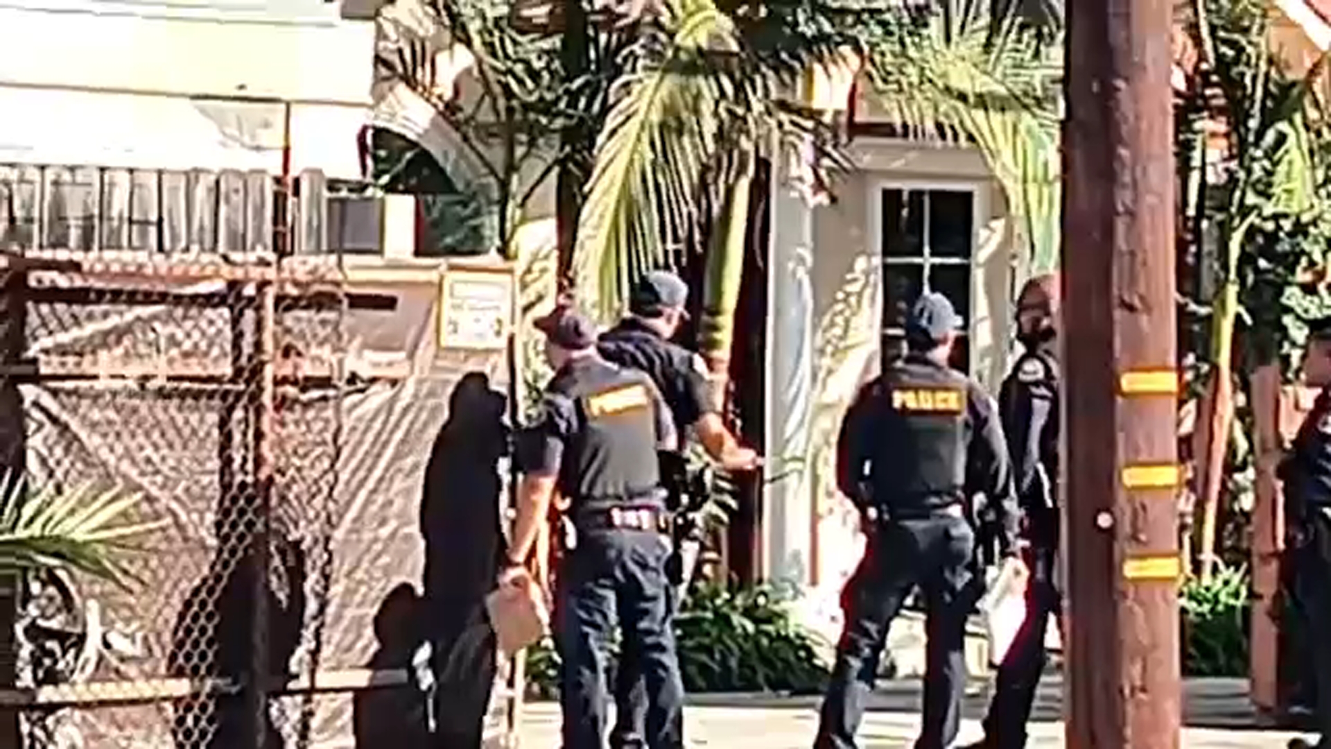 1 man killed, 1 hurt in Long Beach double stabbing, police say