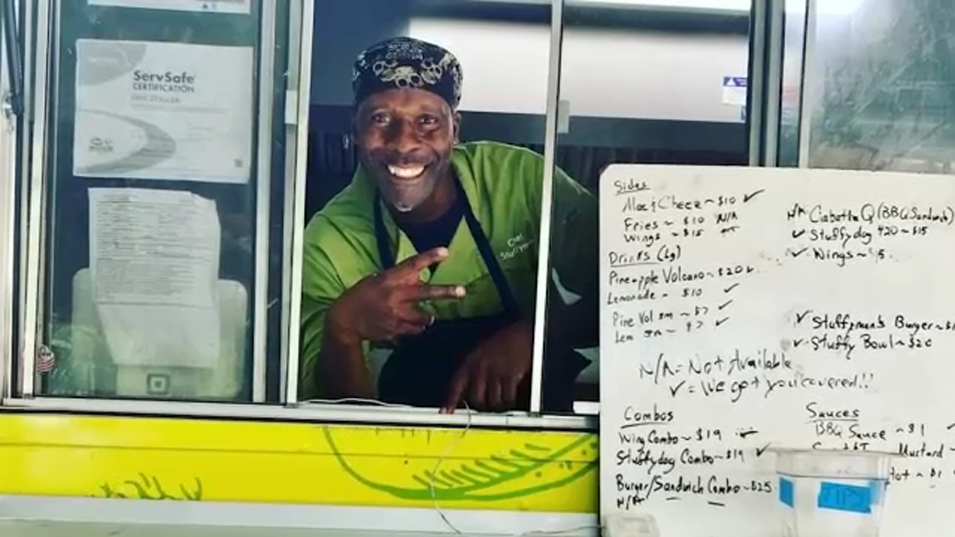 Il veterano militare Eric Zeigler è stato a lungo educatore per molto tempo prima di iniziare il camion del cibo.