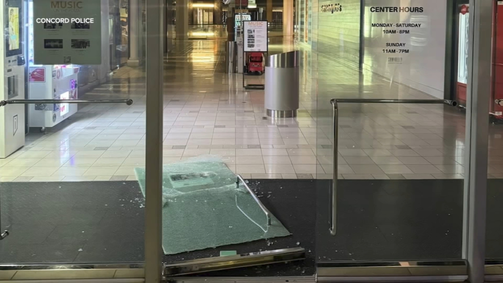 Several juveniles arrested during smash-and-grab burglary at Sunvalley Mall in Concord, police say