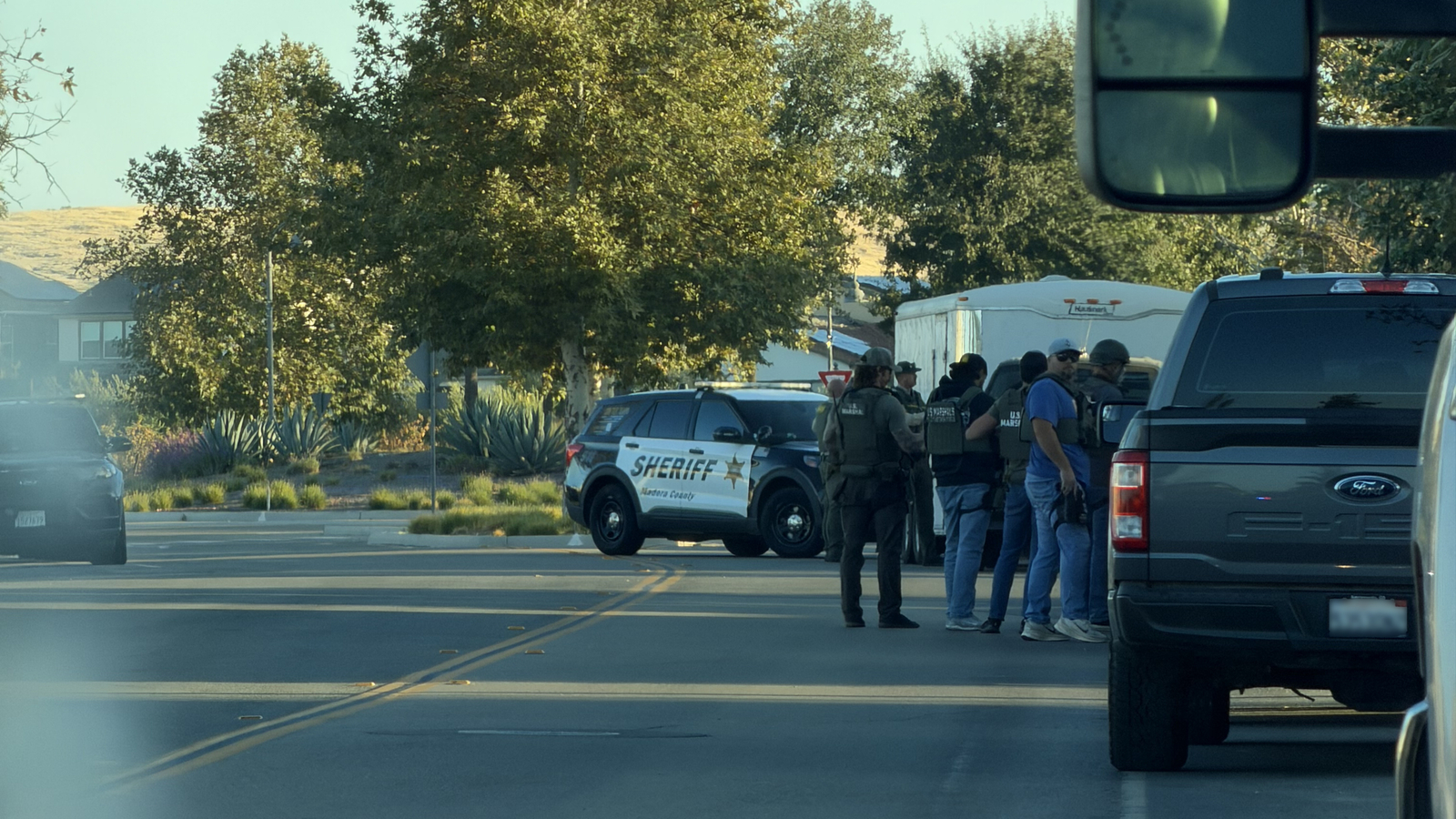 Heavy law enforcement presence at home in Madera's Tesoro Viejo due to search warrant