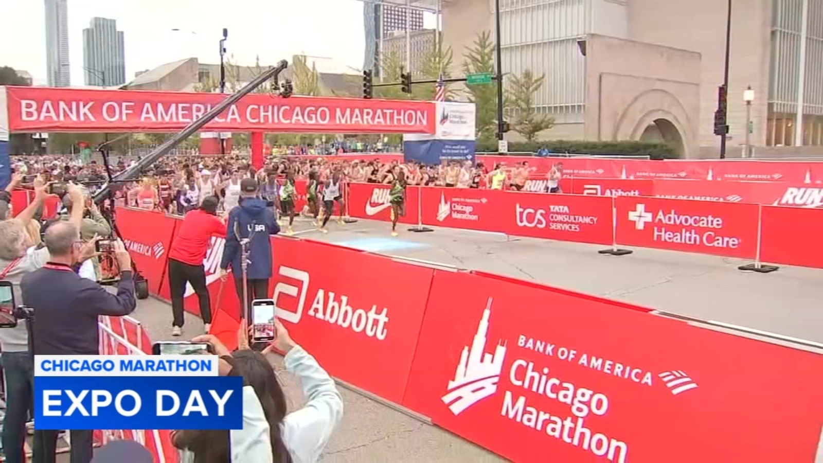 Chicago Marathon 2025 expo opens at McCormick Place as runners gear up