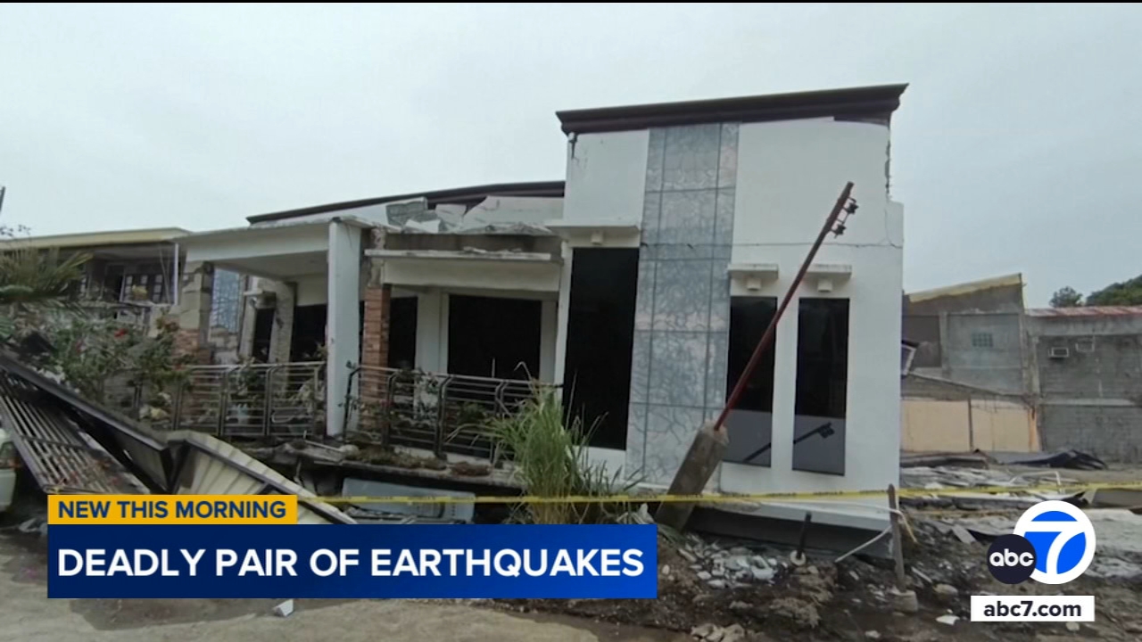 Second powerful earthquake strikes off southern Philippines