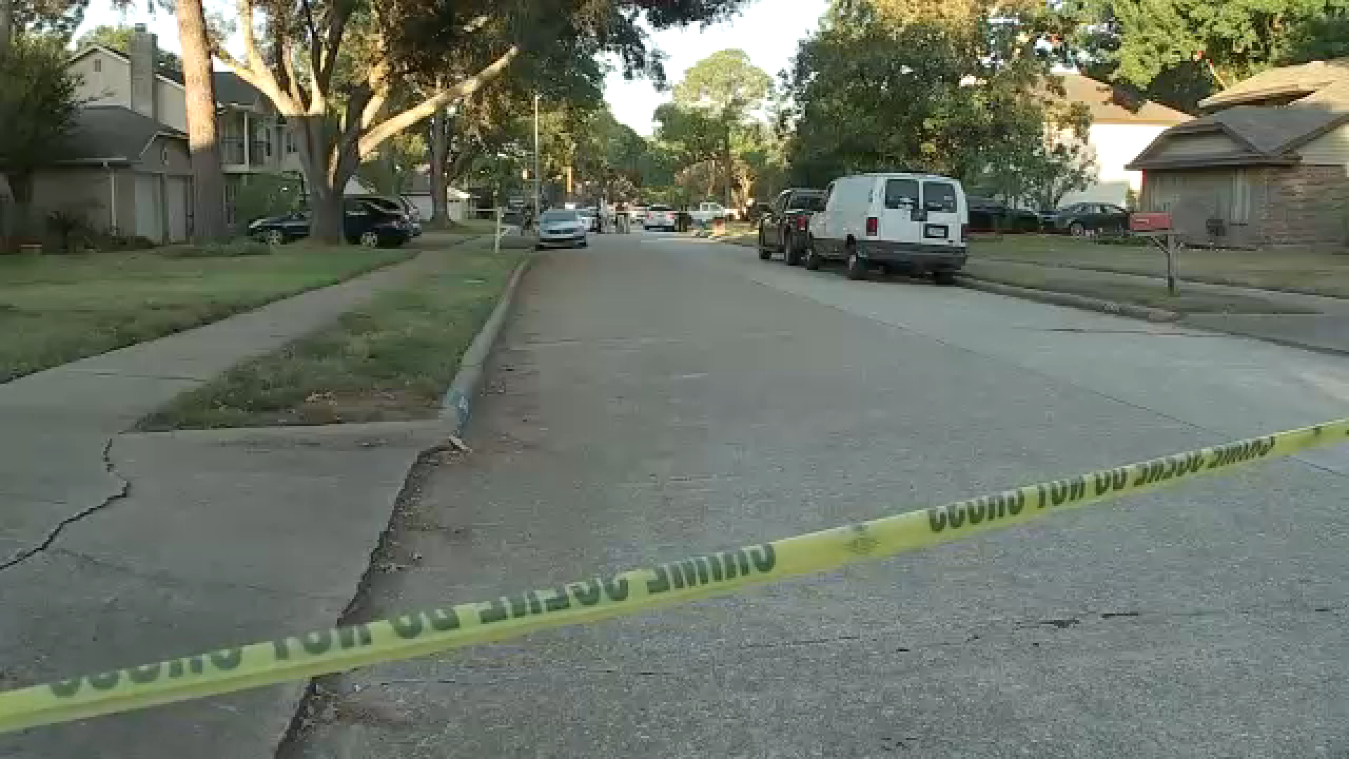 Man shot to death outside west Harris County home, HCSO says