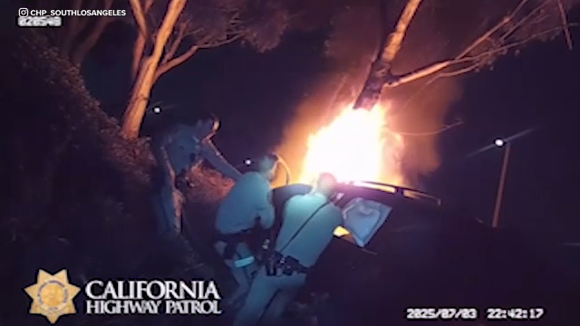 Alleged members of LA gang with ties to Mexican mafia arrested after search warrants served 6 17983002 101025 kabc chp fiery rescue tn img