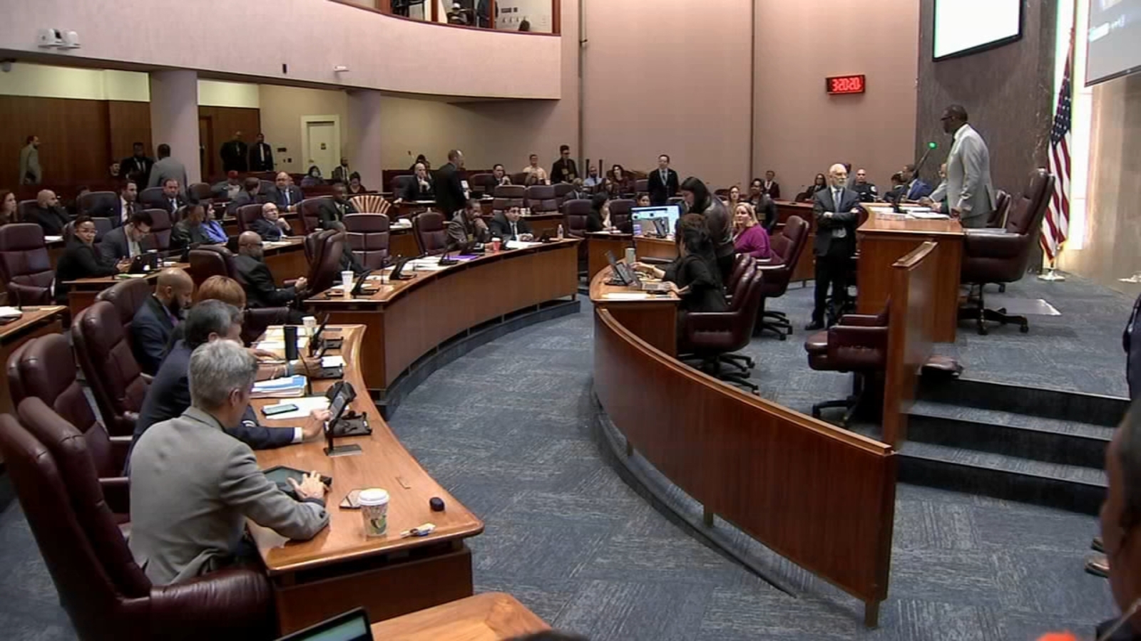 Chicago's oversight agencies fall short of mandatory budget floors, BGA Policy finds